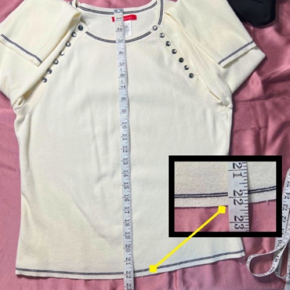 AK Anne Klein (Large EUC) Cream Long Sleeve Top with Button Detail - Picture 6 of 9